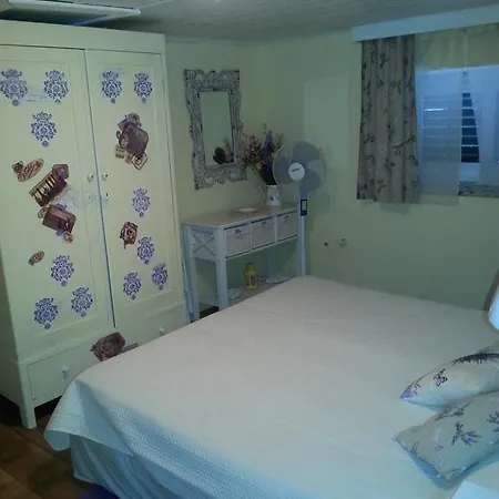 Holiday Listesi Трогир