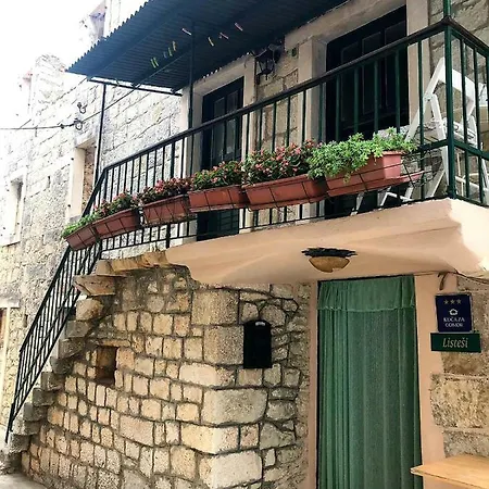 Listesi * Trogir